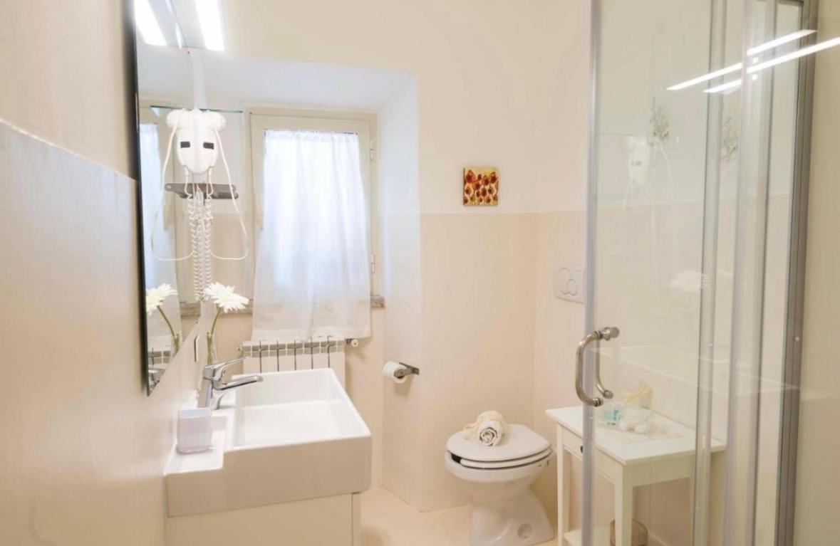 La Locanda Di Andrea Il Pescatore Bed and Breakfast Borgo Montenero Exterior foto