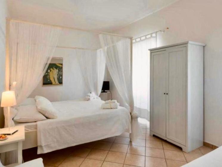 La Locanda Di Andrea Il Pescatore Bed and Breakfast Borgo Montenero Exterior foto