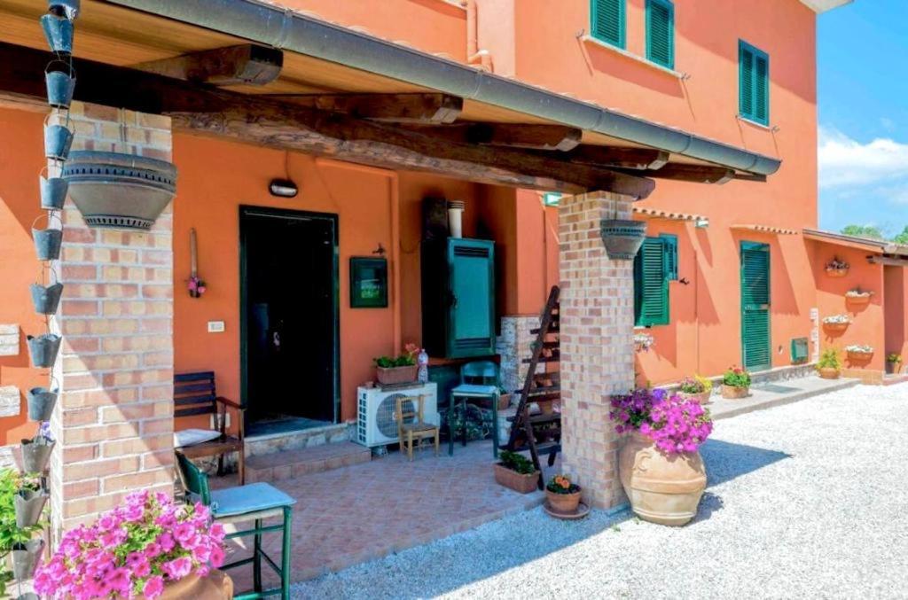 La Locanda Di Andrea Il Pescatore Bed and Breakfast Borgo Montenero Exterior foto